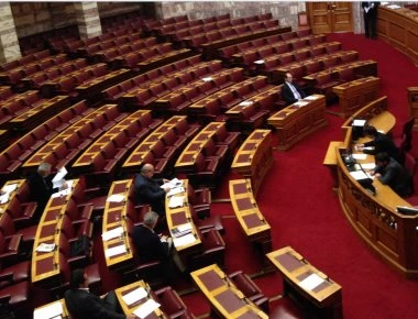 Καταγγελία από ΝΔ για «στημένες» προκηρύξεις για τους γενικούς γραμματείς στα υπουργεία